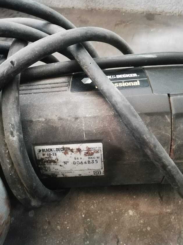 Rebarbadora Black & Decker Profissional 2000w