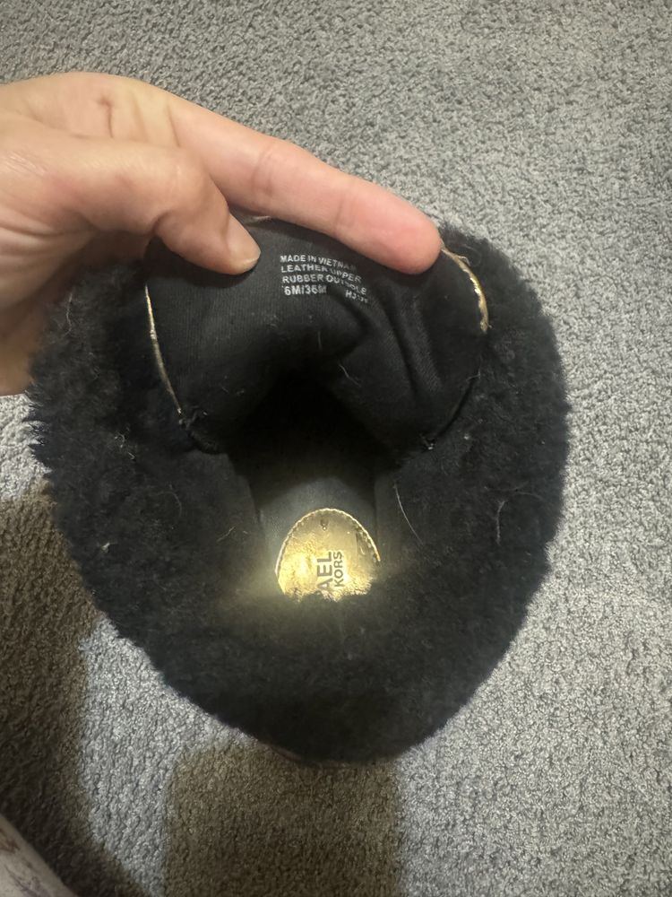 Bota Sapatilha Michael Kors
