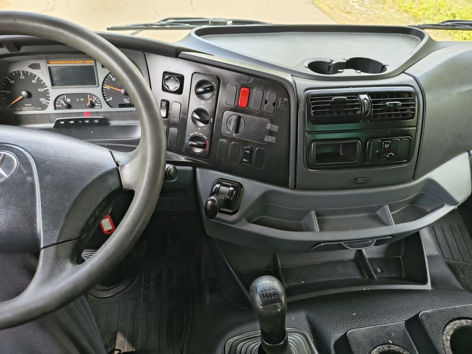 Mercedes AXOR 1828 wywrotka hydroburta niski przebieg kiper super stan