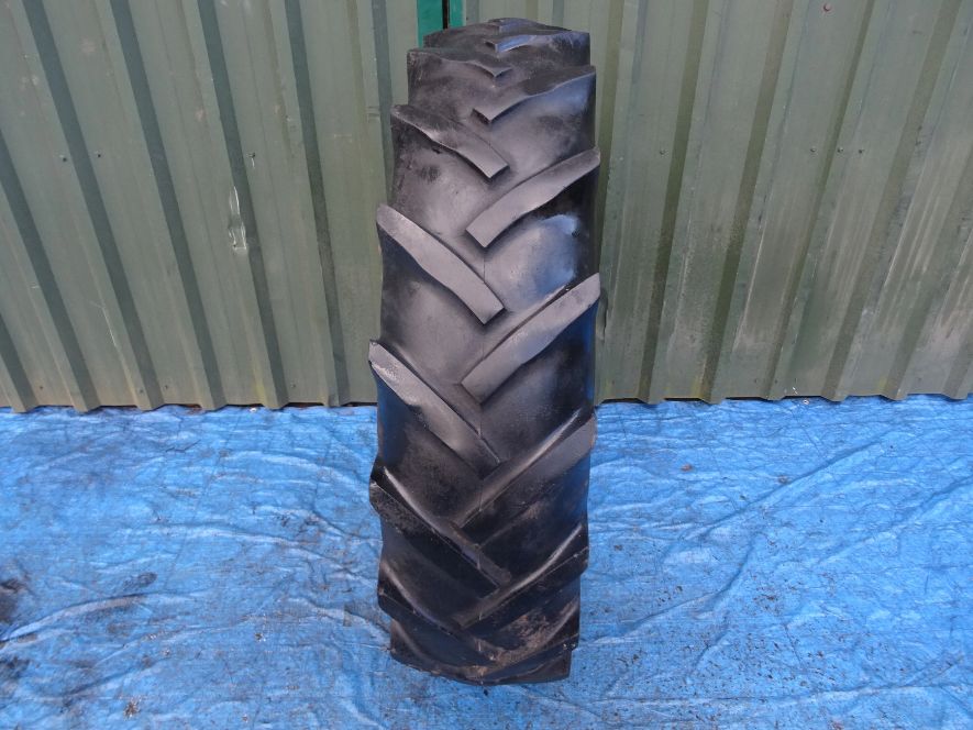 Opona michelin bib a grip 3 12,4 - r 32 12.4