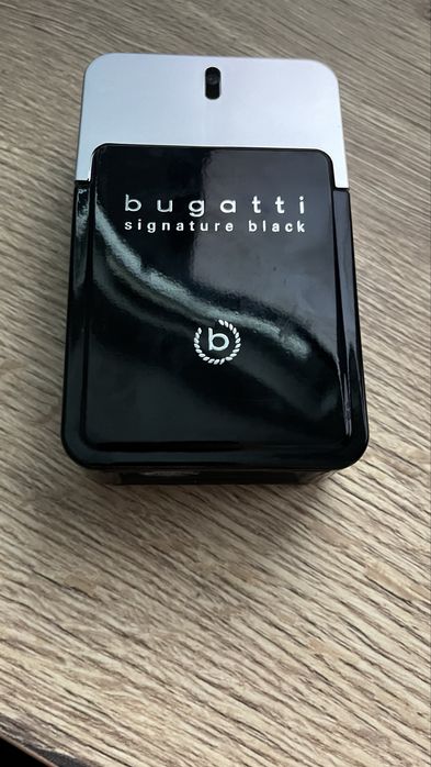 Perfum bugatti.