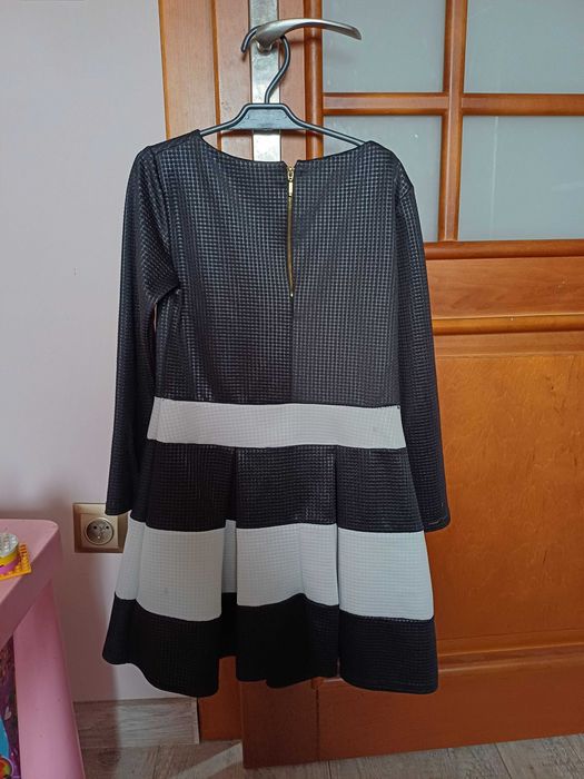 Sukienka 3/4 plisowana 152