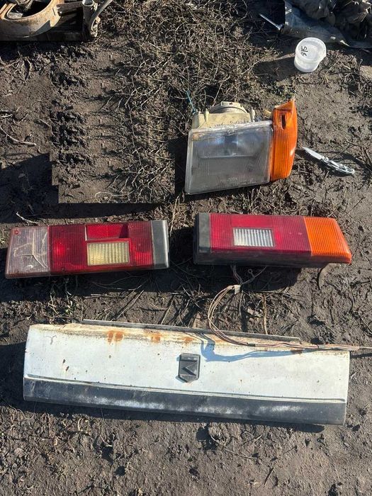 Задние стопы задні ліхтарі фара заз таврія славута