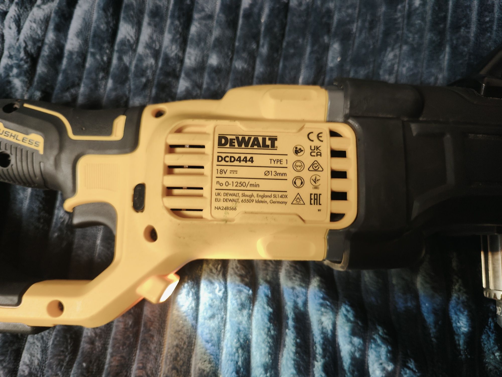Wiertarka kątowa DeWalt DCD444 + bateria 9AH