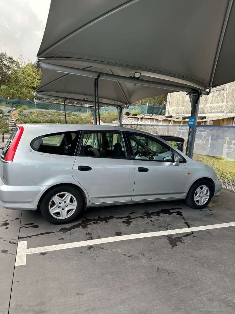 Honda Stream 7 lugares 1.7 GPL/Gasolina