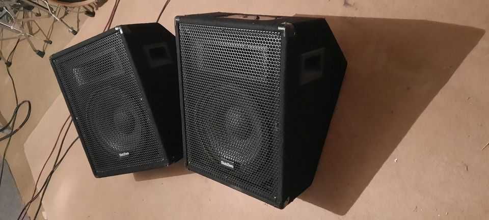 2x Monitores SubZero C12M 500W/Peak cada