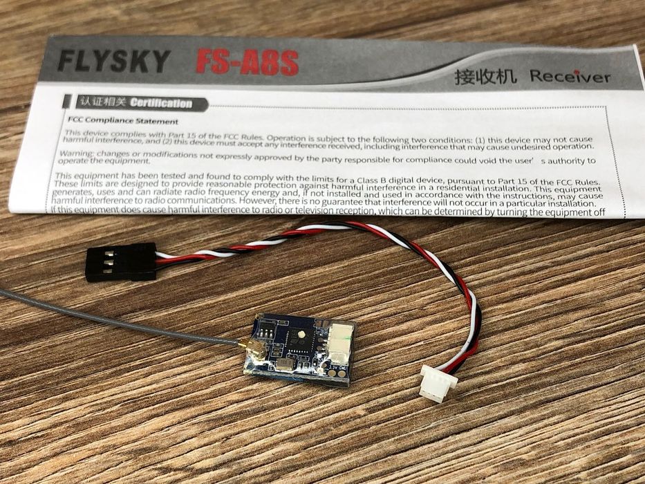 Kontroler FlySky FS-i6S + odbiornik FS-A8S, 10ch 2.4 GHz