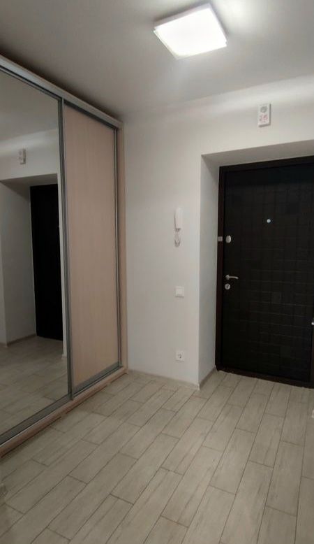 Оренда 1к-кв 43м2.  ЖК "Софія Сіт" вул Миру 35. Від Мартинова.