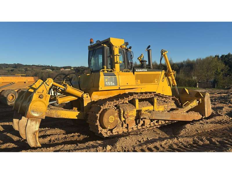 Bulldozer KOMATSU D155AX-5