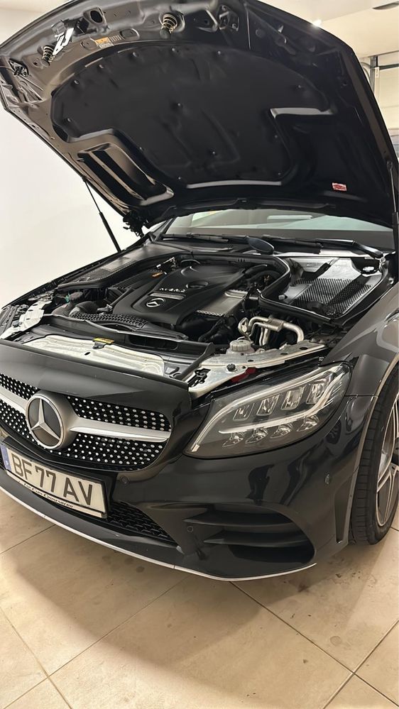 Mercedes-Benz C300e T 9G-TRONIC