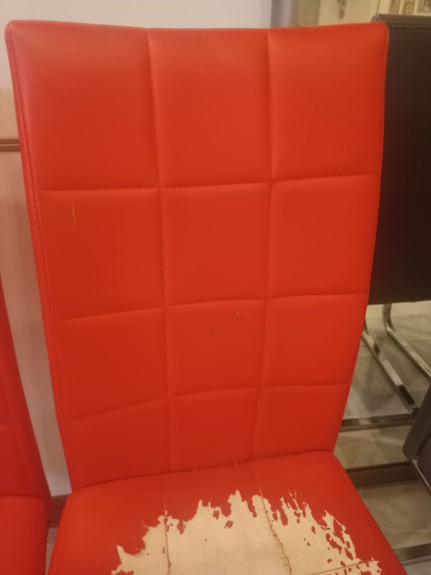 Krzesła 2 szt. czerwone,, używane