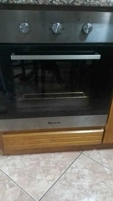 Forno elétrico Meireles embutir – inox, várias funções