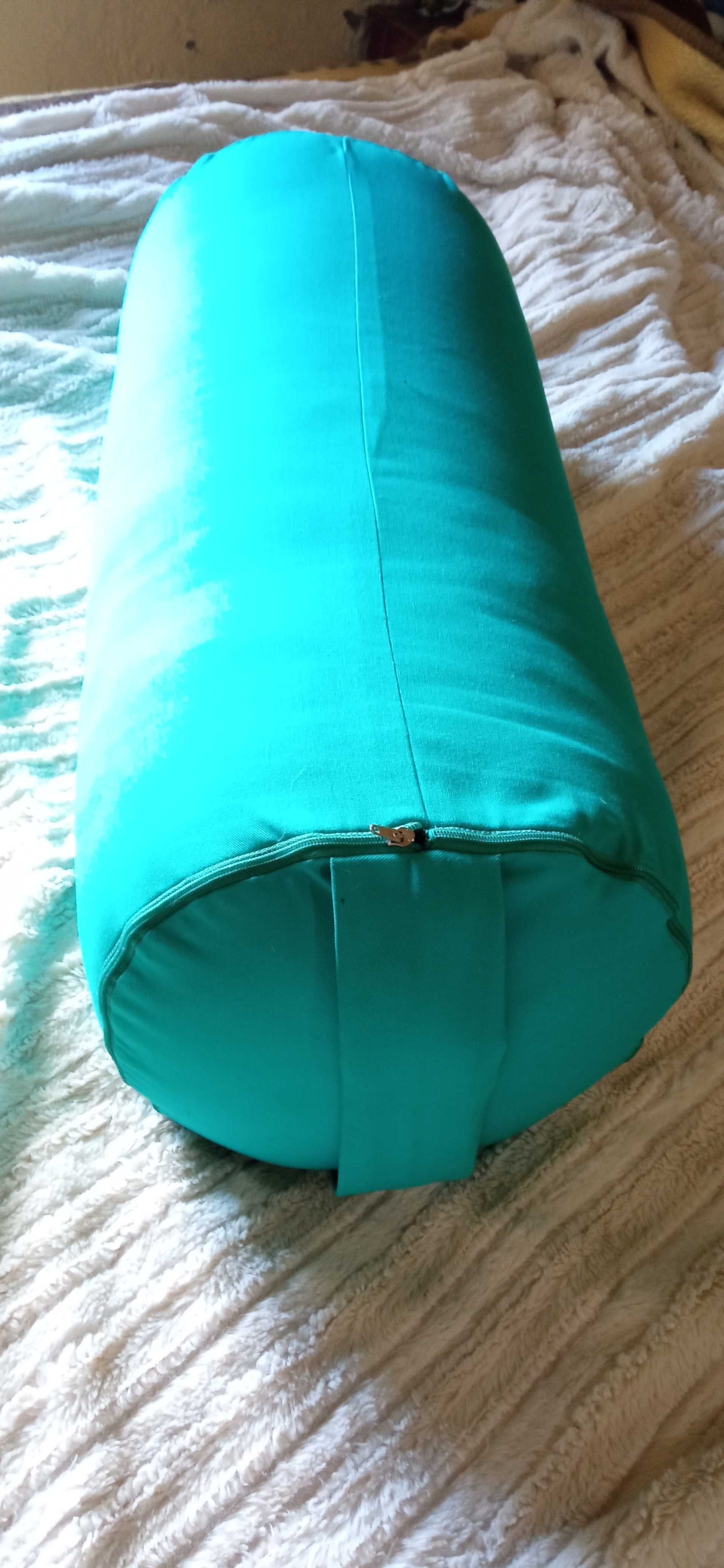 Bolster de yoga impecável