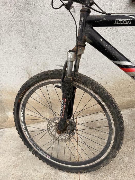 Велосипед горний під відновлення