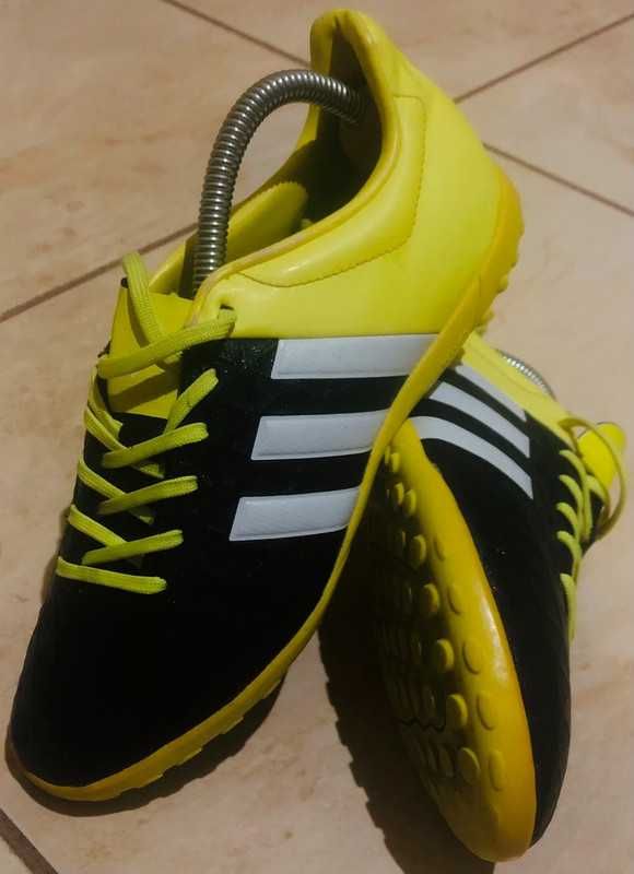 Męskie buty sportowe firmy Adidas