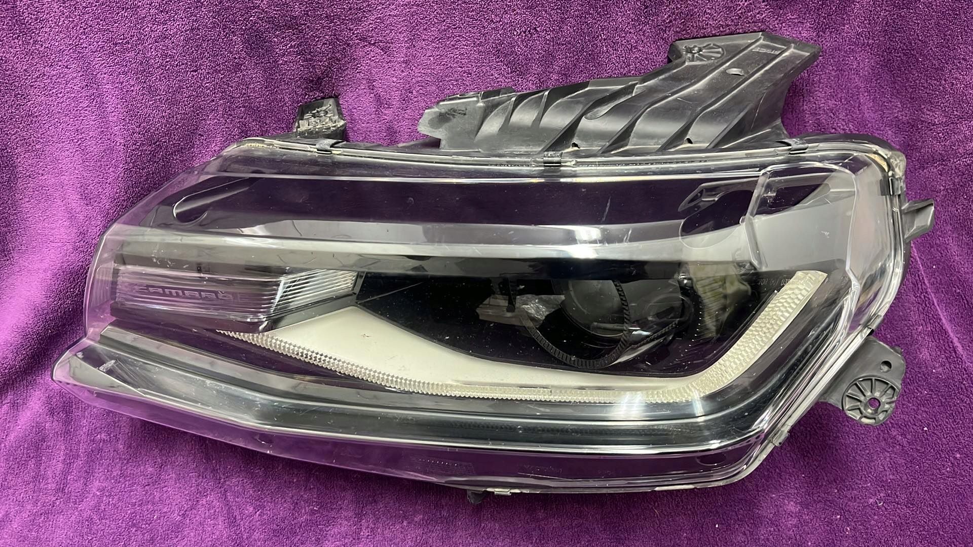 Lampa Chevrolet Camaro BI Xenon Led Lewa Kompletna Lewa igła