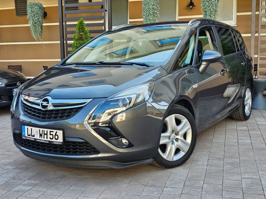 Opel Zafira // Klima // Parktronic // 1.4 // Turbo Benzyna // 179 OOO KM // DE //