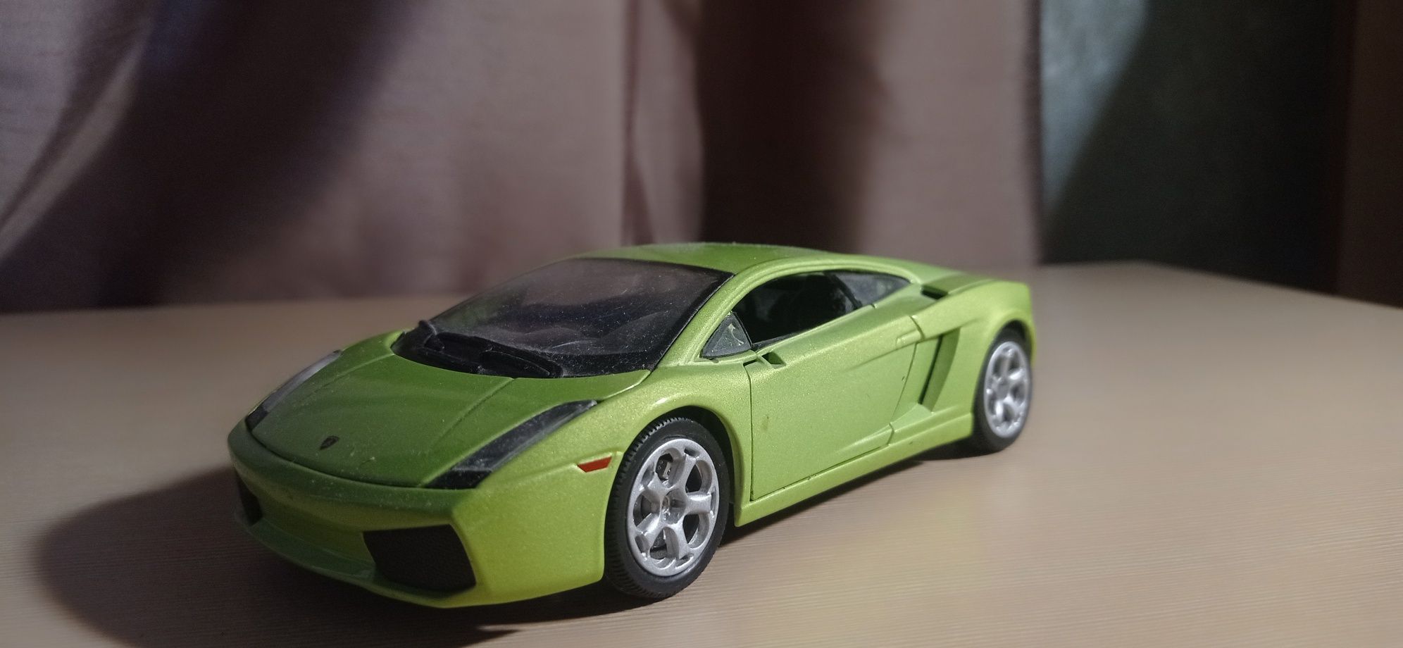Машинки Lamborghini 1/24
