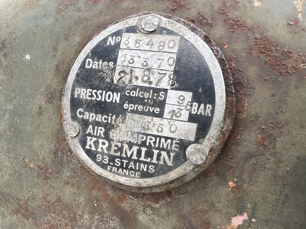 Kompresor Kremlin Creyssensac Sprężarka WAN wojskowy 550 l