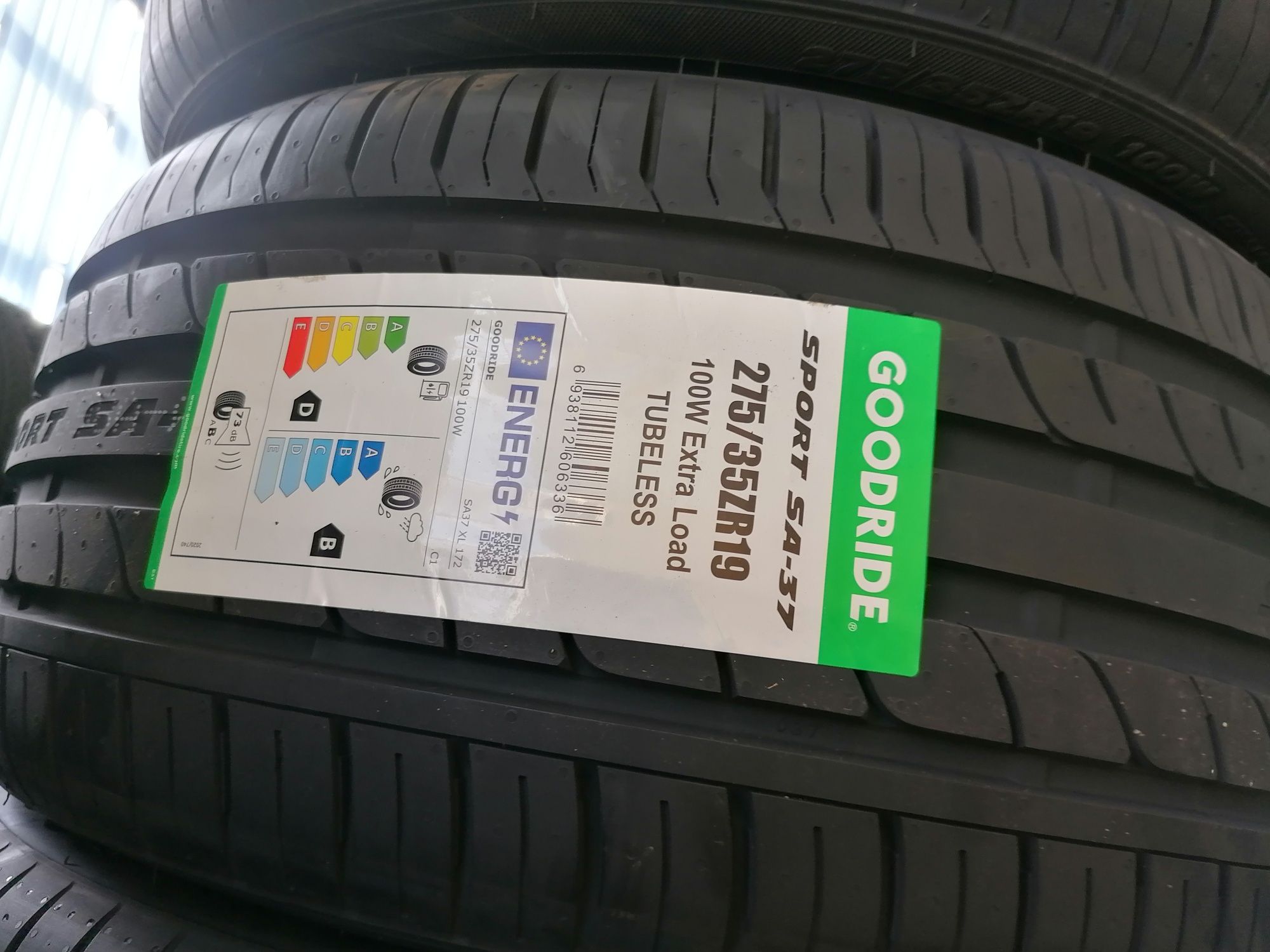 Koła aluminiowe BMW 19 255/40R19 przód 275/35R19 tył