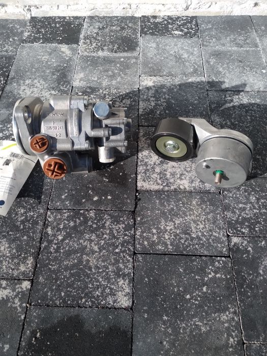 Насос ГУР до DAF 105