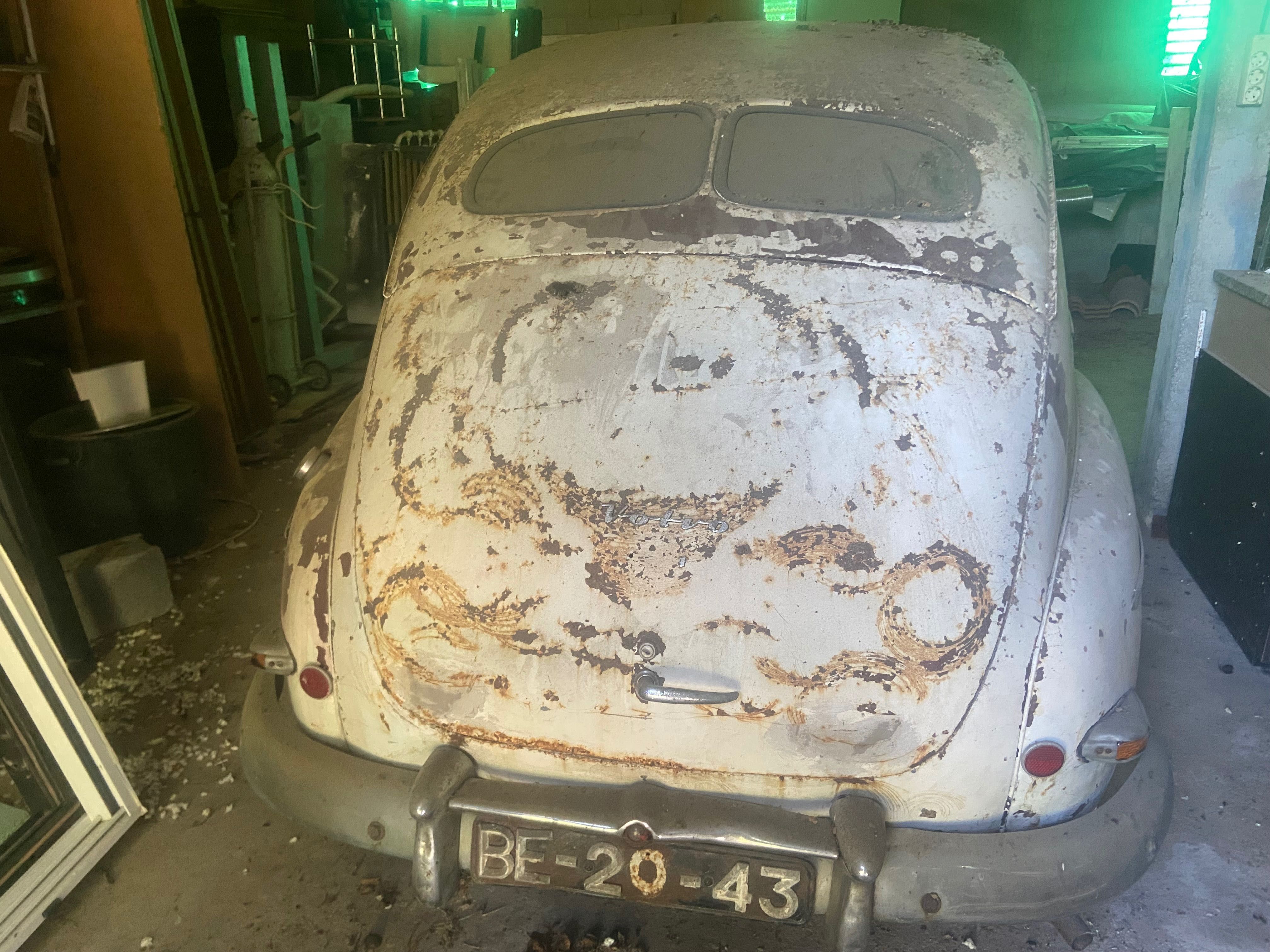 Volvo PV444 Marreco