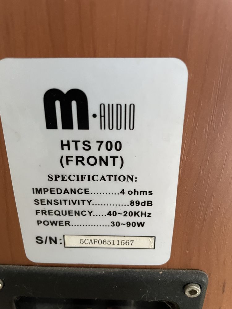 Kolumny M-Audio H700