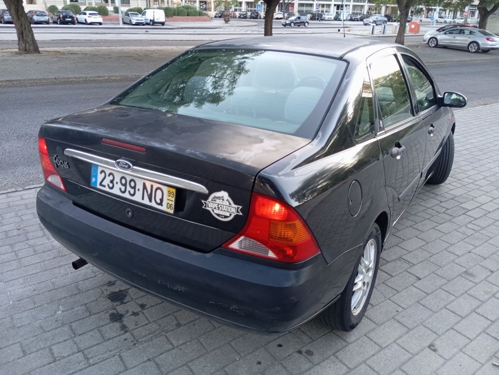 Carro Ford Focus.