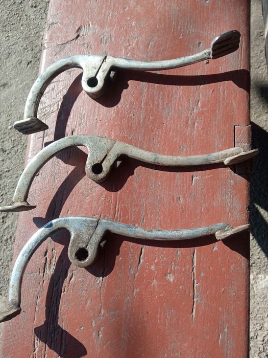 Ножки переключения передач на ИЖ Юпитер 5