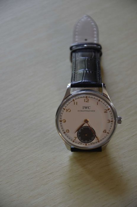 zegarek IWC Portuguese Hand-Wound 44mm