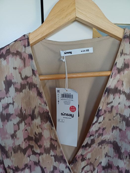 Sukienka nowa z metką wzór brązowa beżowa falbana sinsay 34 XS