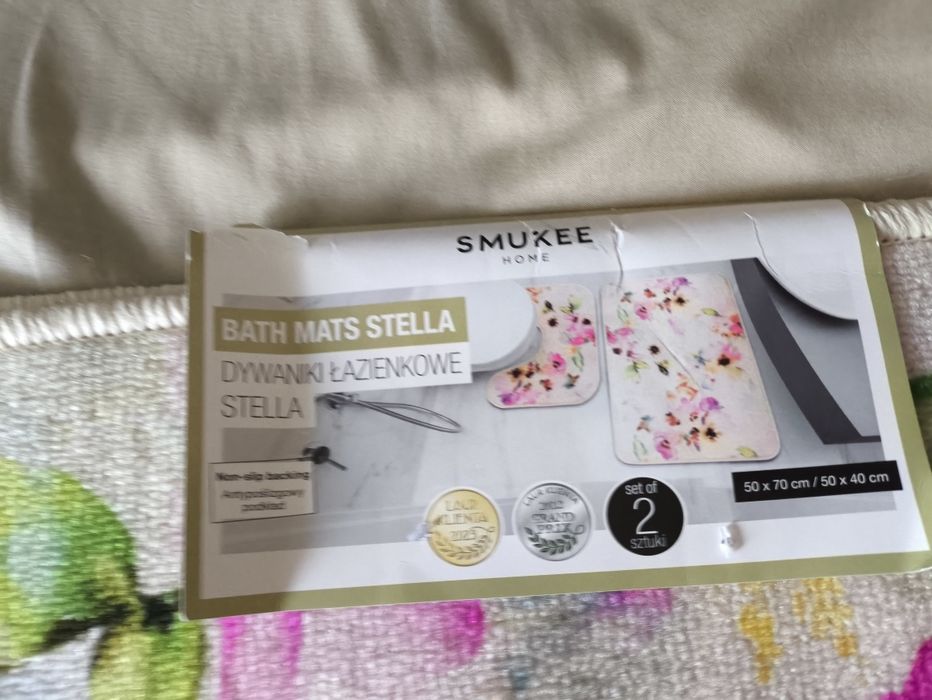 Chodniczki dywaniki łazienkowe komplet kwiaty nowe