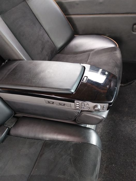 Сидіння / диван для буса