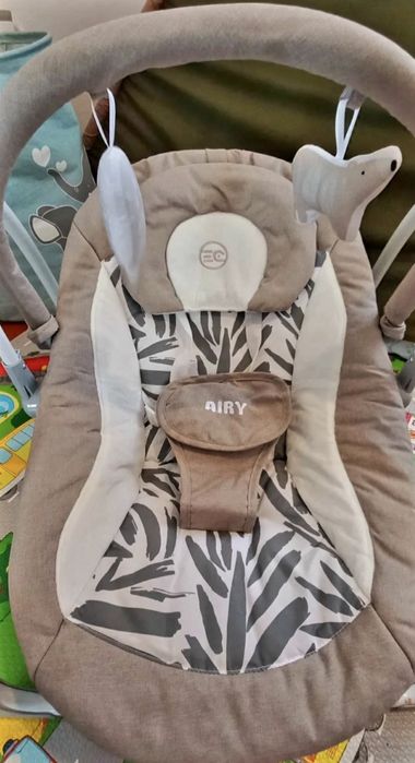 Дитяча гойдалка для немовлят