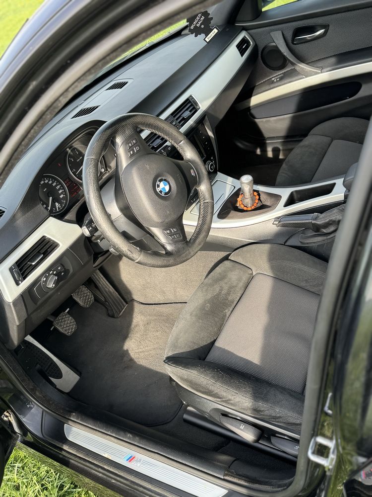 BMW E90 325d 197km m-pakiet