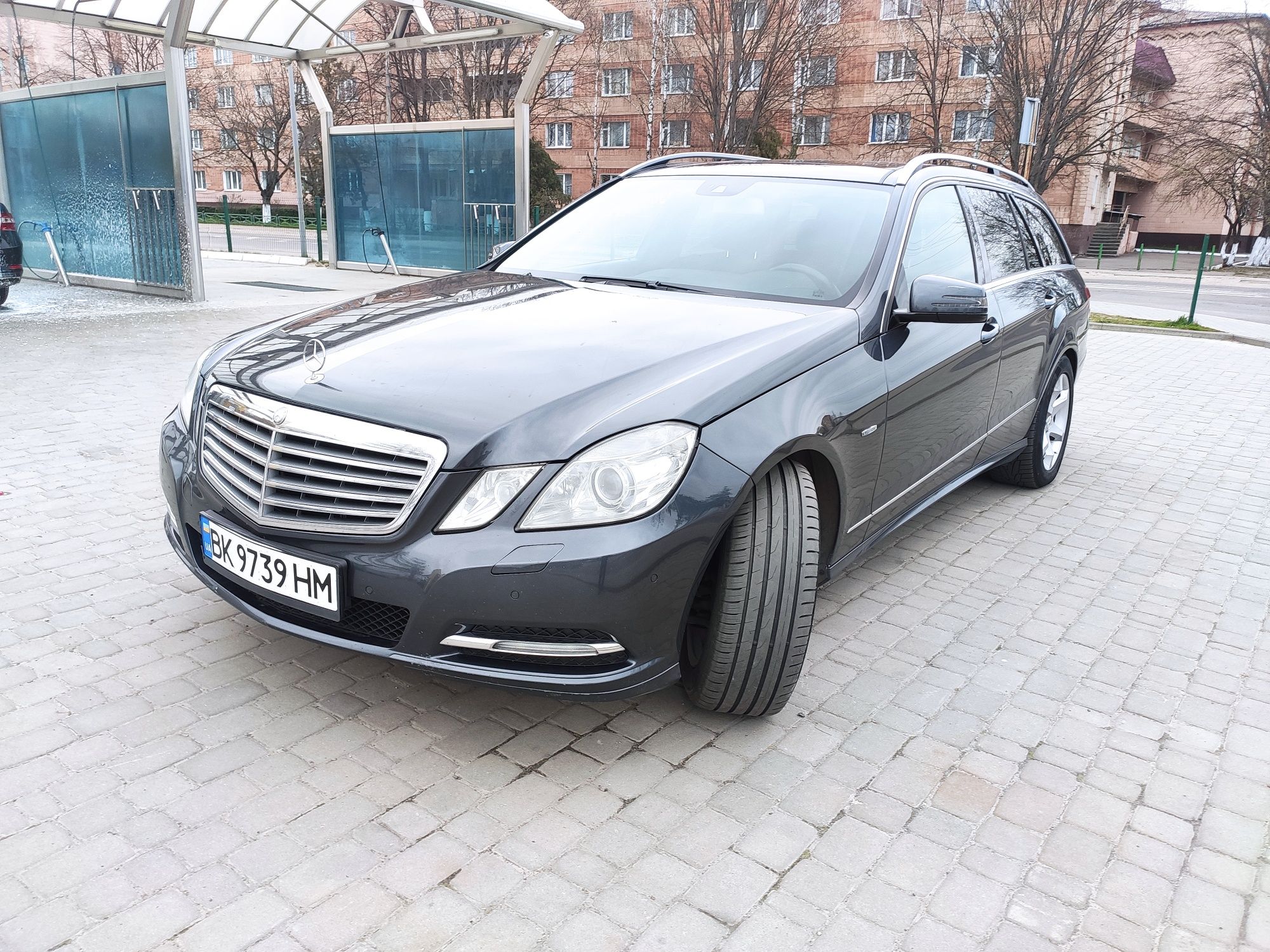 Прокат RENT оренда авто автомобіля 25$/доба авто Mercedes E220 2.2