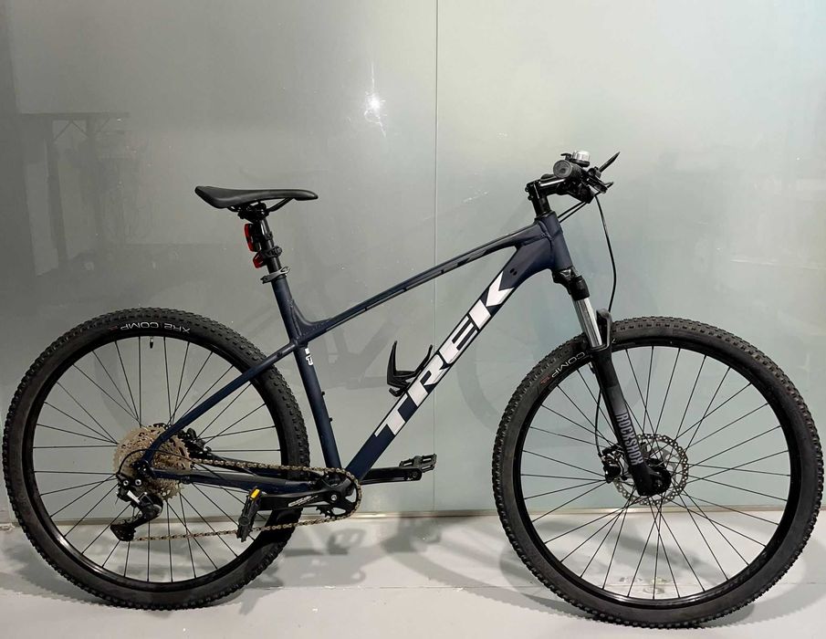 Bicicleta TREK Marlin 7 XL, usada apenas 5 vezes.