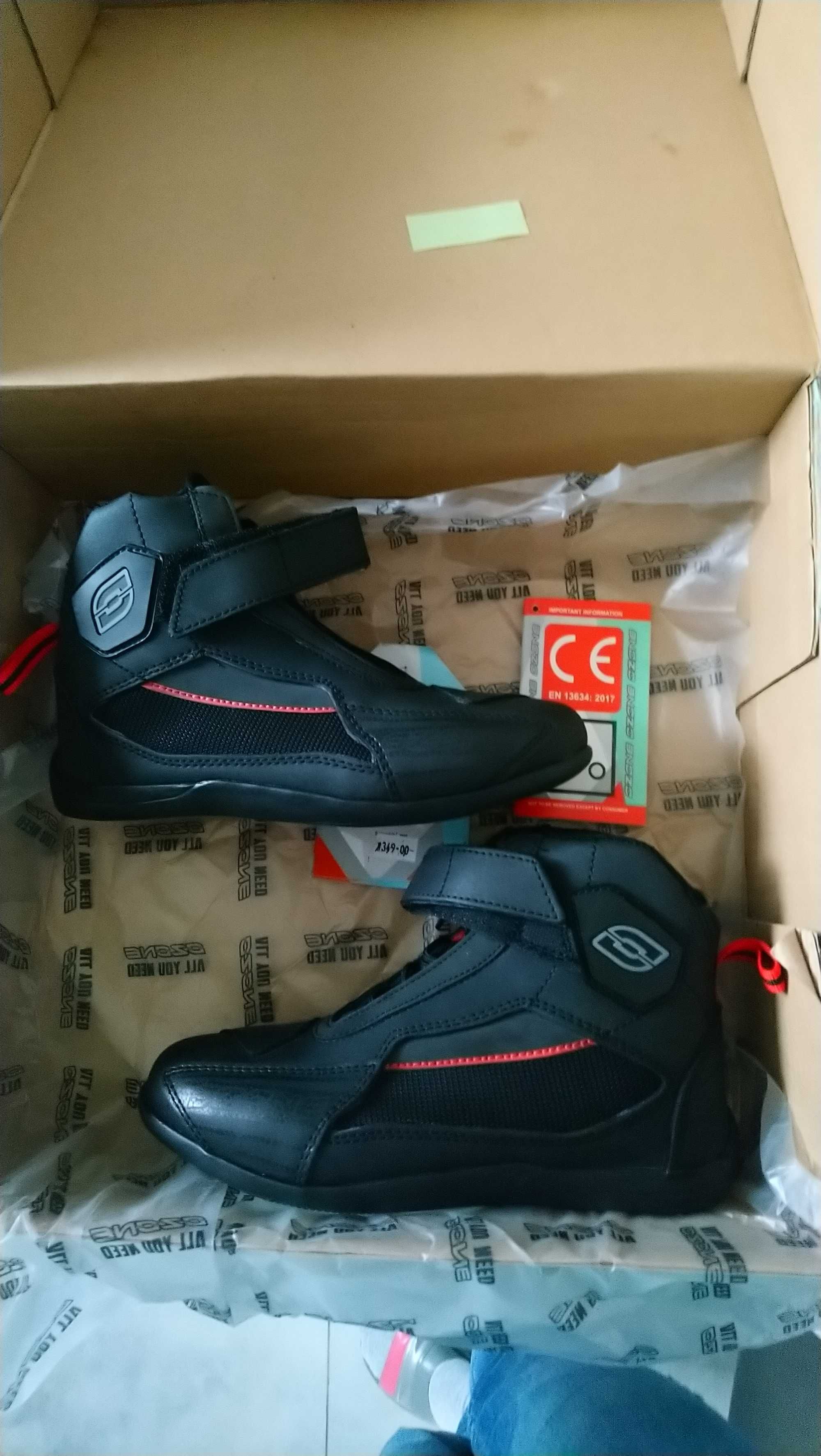 Buty na motor NOWE