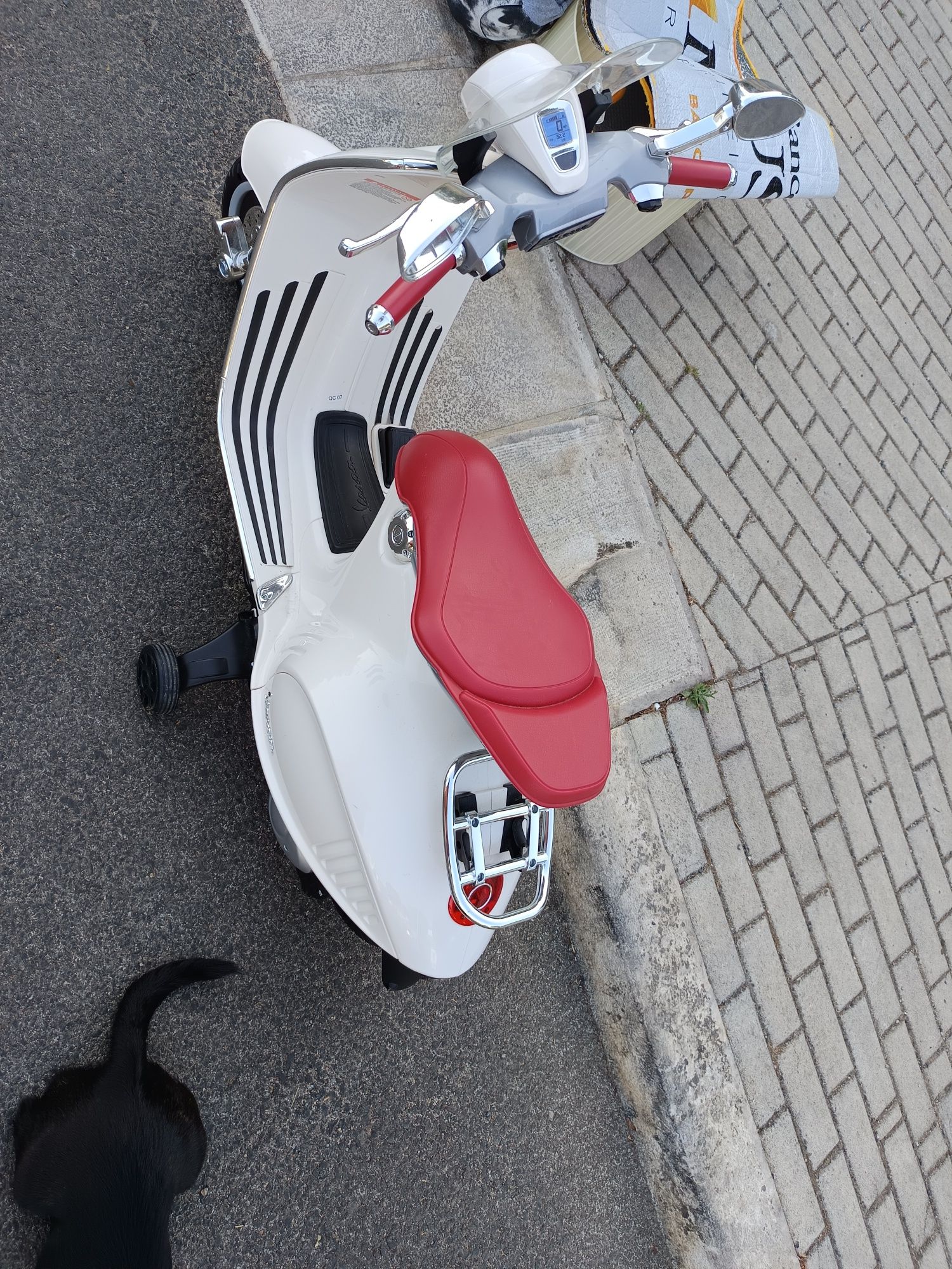 Vespa Piaggio criança Scooter GTS Super Piaggio 12 v Moto Elettrica