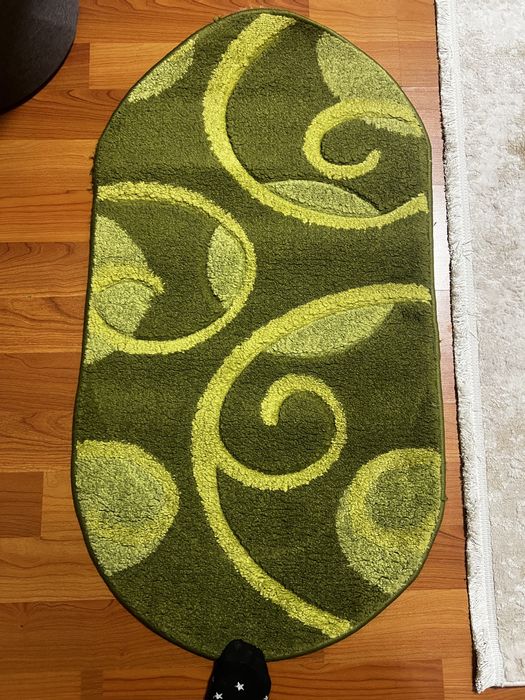 Коврик овал б/у…