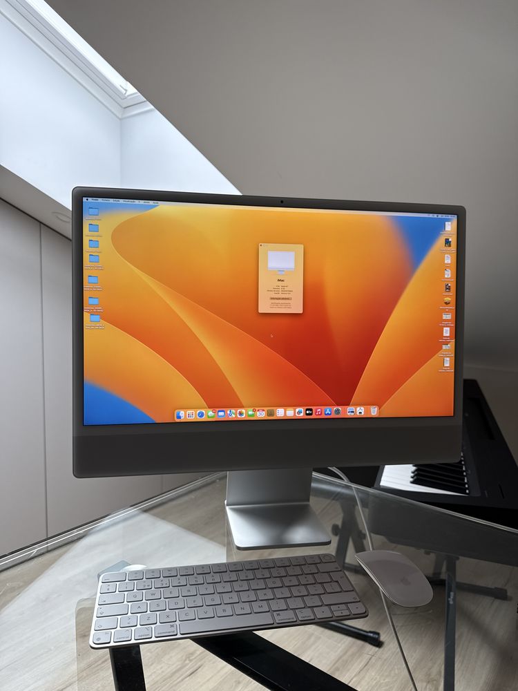 iMac 21,1, Apple M1 8GB Ram 512G