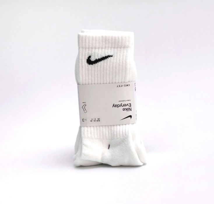 Оригінальні білі шкарпетки nike everyday (3 пари) оригінал