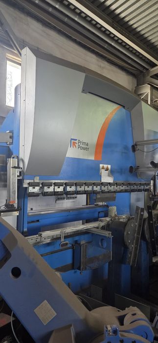 Prasa krawędziowa primapower / adira 135 ton 3m rok 2011