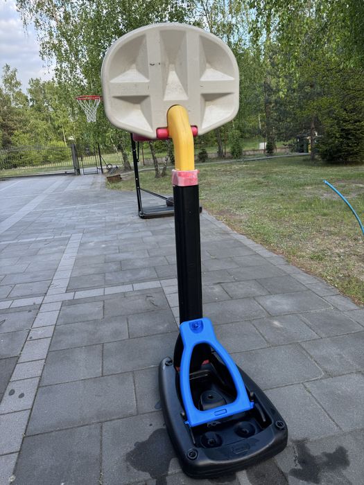 Little Tikes Zestaw Ogrodowy do gry w koszykówkę składany kosz 3+