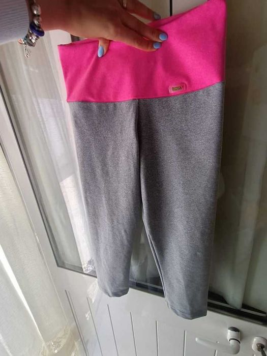 Leggins curtas / Corsários / Calções da marca Botton* - Tam. Único