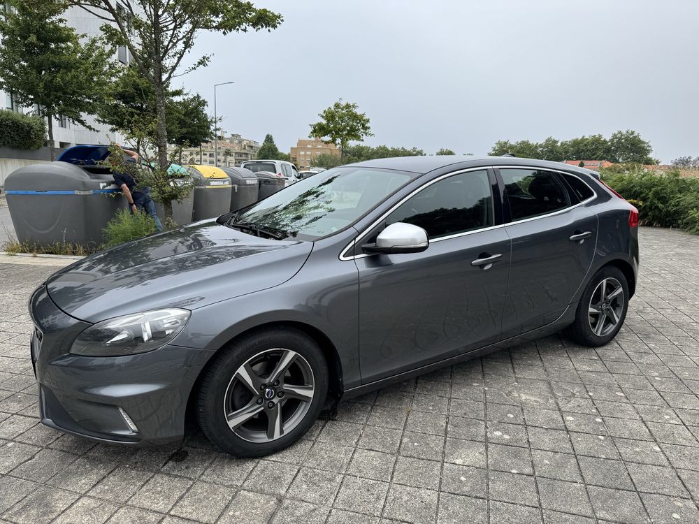 Volvo V40 1.6 D2 R-Design