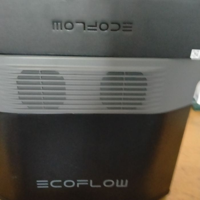 EcoFlow Delta 2 зарядная станция