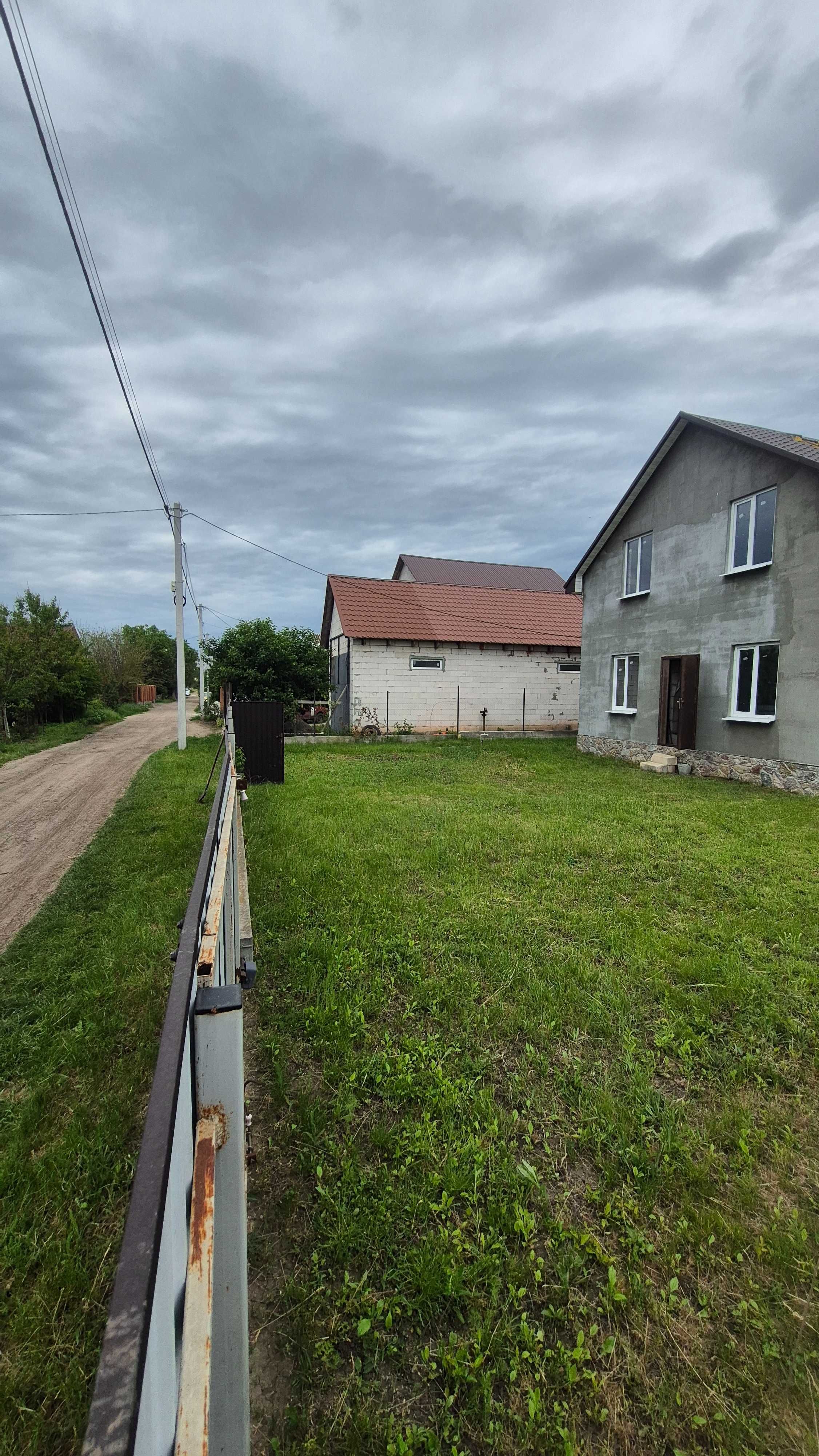 Продається новий будинок 8×10