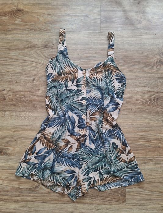 Śliczny pastelowy krótki kombinezon 38 Primark wiskoza
