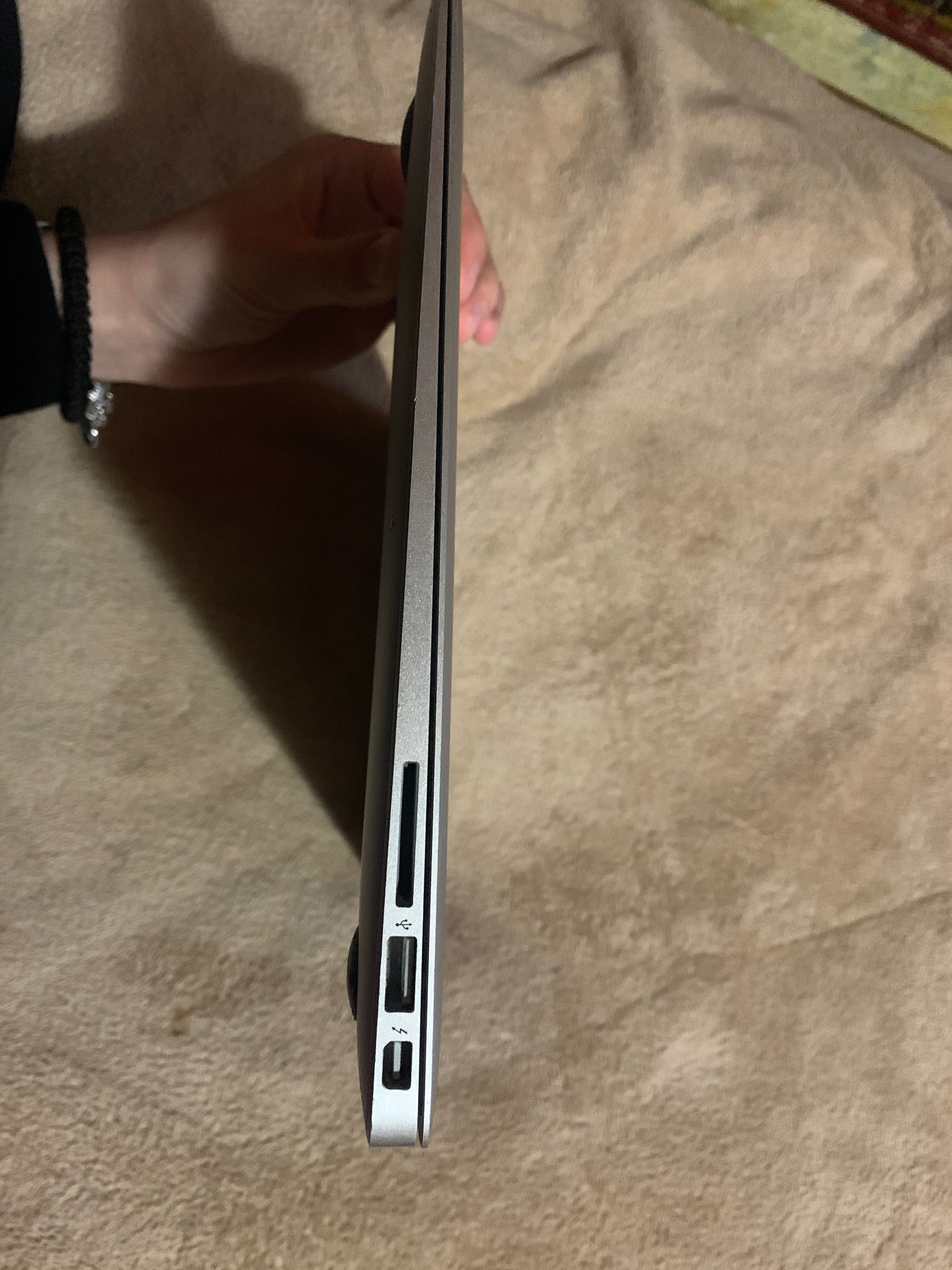 MacBook Air 2017(A1466) 128gb; space grey